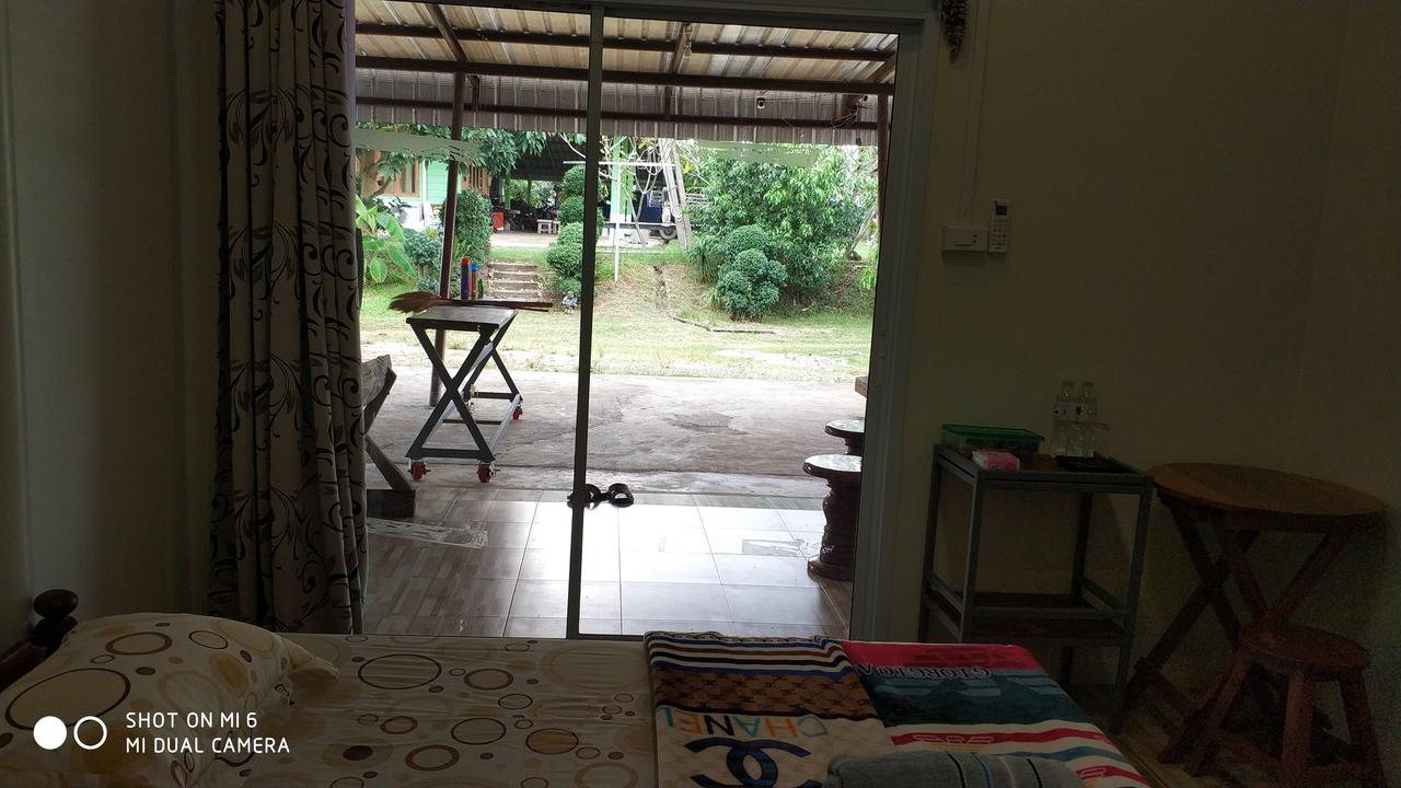 Baan Pak Phutawan Resort Ban Takat Ngao Exterior foto