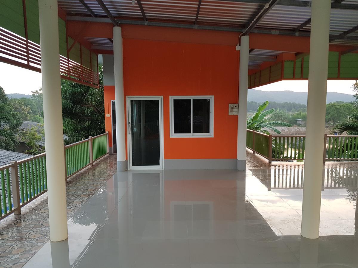 Baan Pak Phutawan Resort Ban Takat Ngao Exterior foto